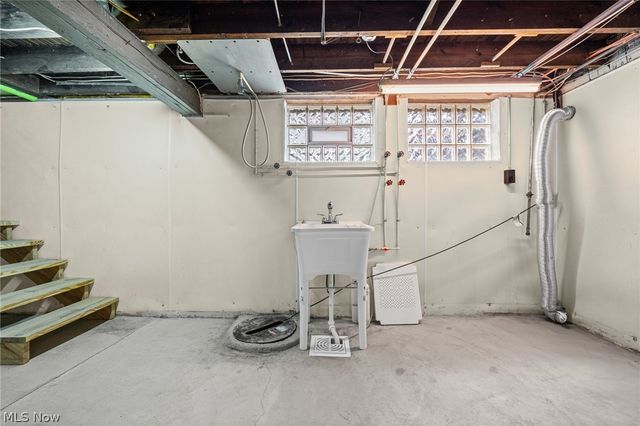 2601 Tate Avenue, Cleveland, OH 44109