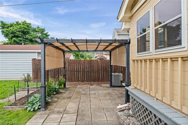 2601 Tate Avenue, Cleveland, OH 44109