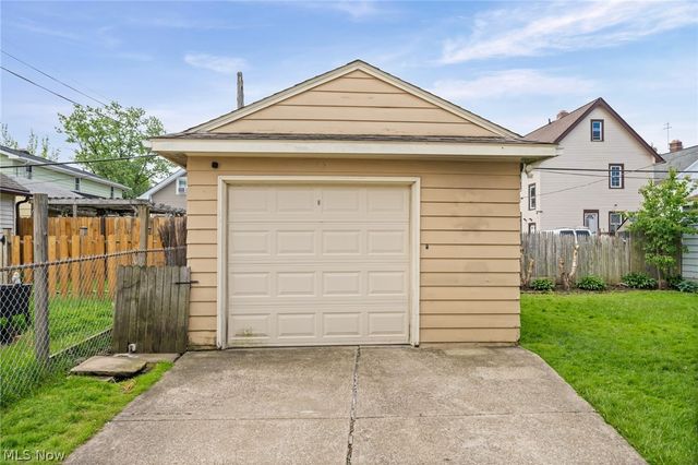 2601 Tate Avenue, Cleveland, OH 44109