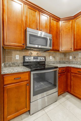 8580 Kennerly Court 52, Ooltewah, TN 37363
