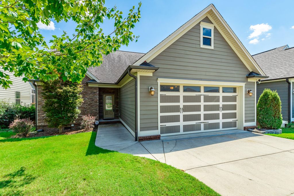 8580 Kennerly Court 52, Ooltewah, TN 37363