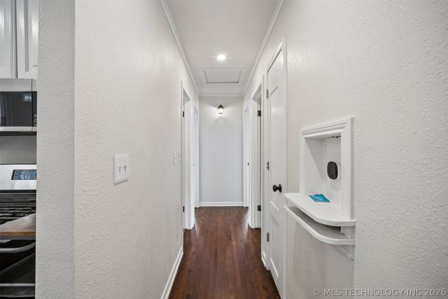 6207 E Newton Street, Tulsa, OK 74115