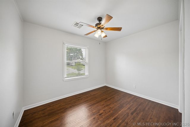 6207 E Newton Street, Tulsa, OK 74115