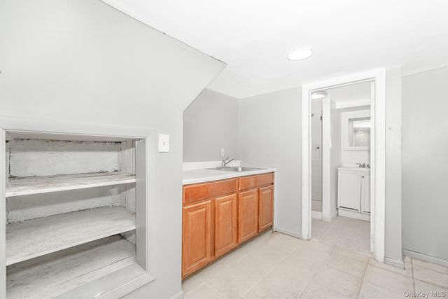 22 Gotham Avenue, Elmont, NY 11003