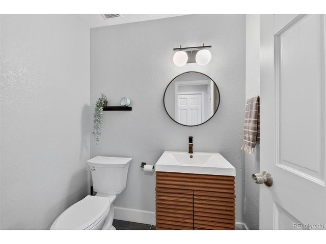 10708 W Chautauga Mtn, Littleton, CO 80127