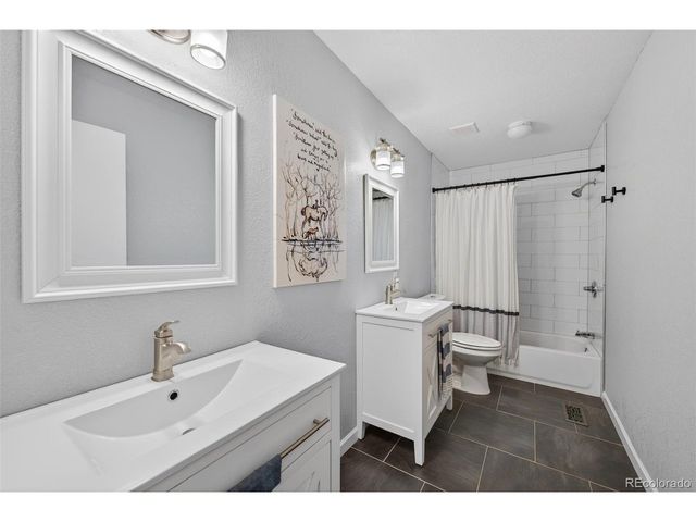 10708 W Chautauga Mtn, Littleton, CO 80127