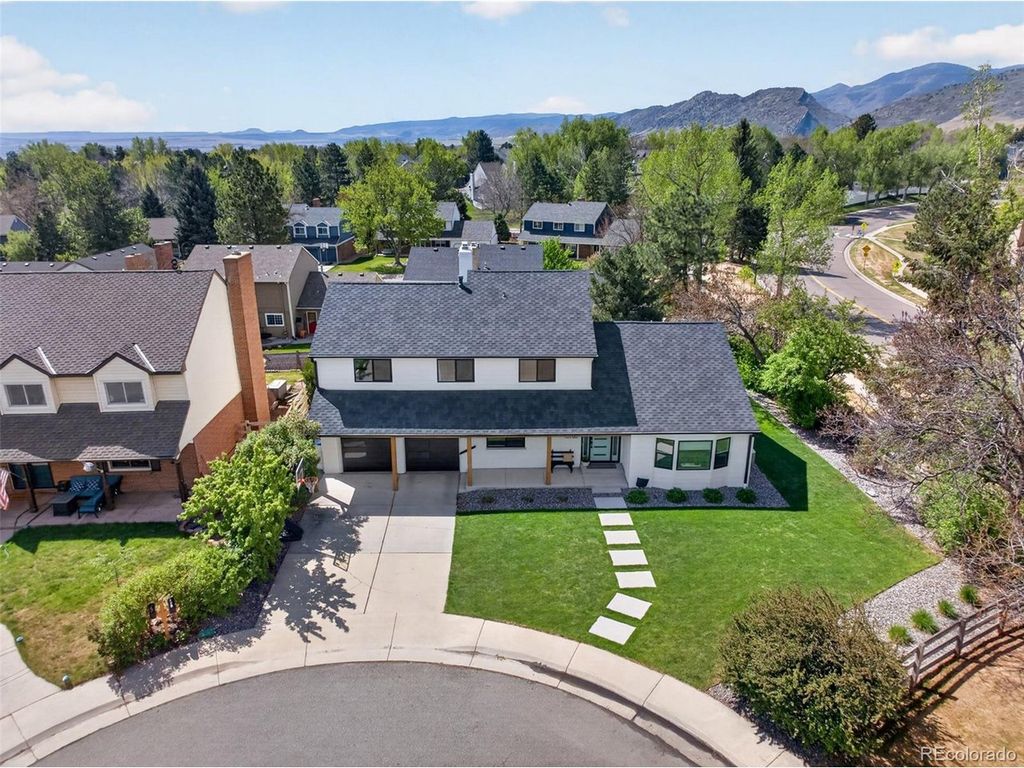 10708 W Chautauga Mtn, Littleton, CO 80127