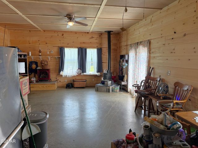 1910 Seaton Road, Greeneville, TN 37743