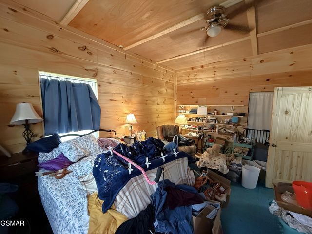 1910 Seaton Road, Greeneville, TN 37743