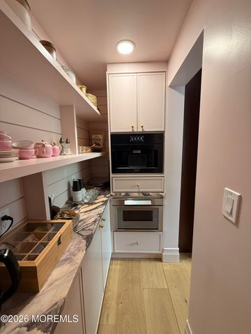 350 Peter Forman Drive, Freehold, NJ 07728