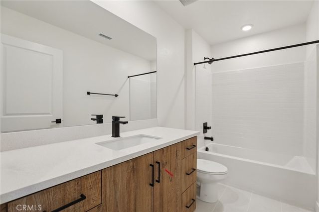 1693 Coral Sea Lane, San Pedro, CA 90732