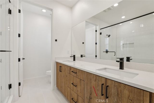 1693 Coral Sea Lane, San Pedro, CA 90732