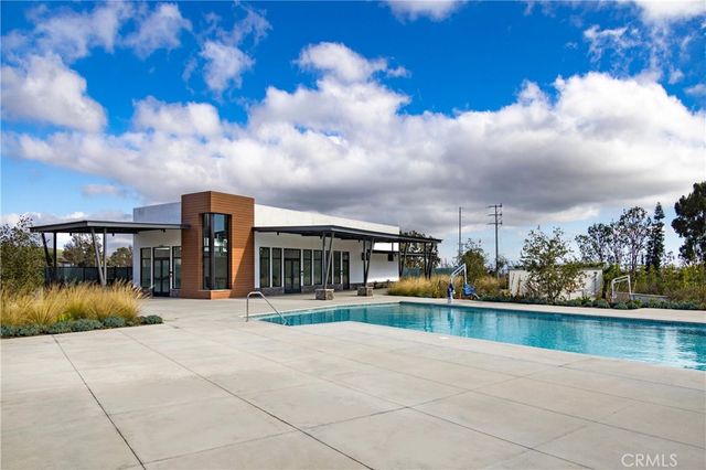 1693 Coral Sea Lane, San Pedro, CA 90732