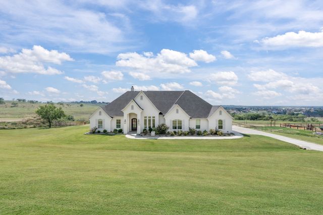 153 Overlook Drive, Aledo, TX 76008