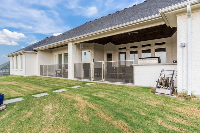 153 Overlook Drive, Aledo, TX 76008