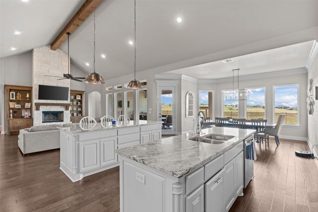 153 Overlook Drive, Aledo, TX 76008