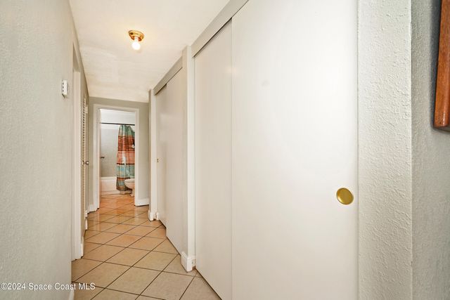 250 N Banana River Drive N B-15, Merritt Island, FL 32952