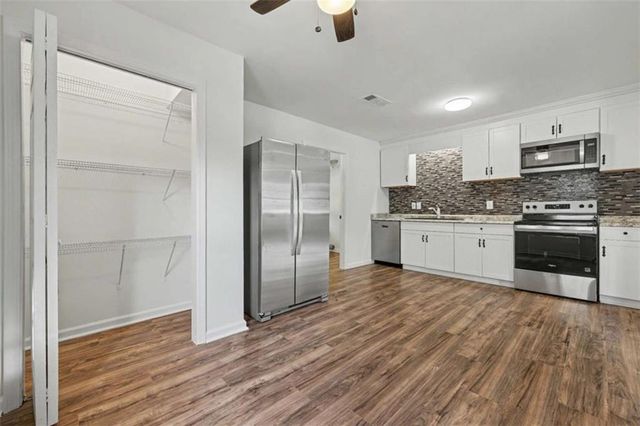 1059 Prather Bridge Road, Toccoa, GA 30577