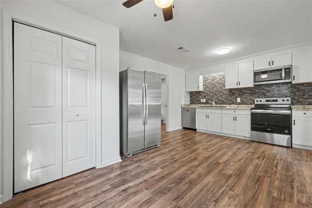 1059 Prather Bridge Road, Toccoa, GA 30577