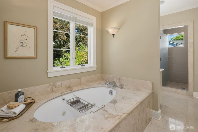 5506 NE Penrith Road, Seattle, WA 98105