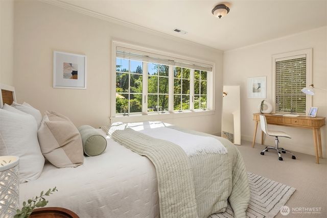 5506 NE Penrith Road, Seattle, WA 98105