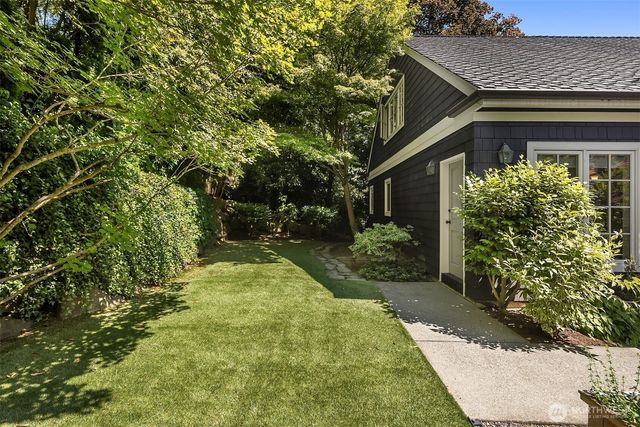 5506 NE Penrith Road, Seattle, WA 98105