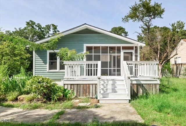 2219 Westdale Drive, Fayetteville, NC 28303