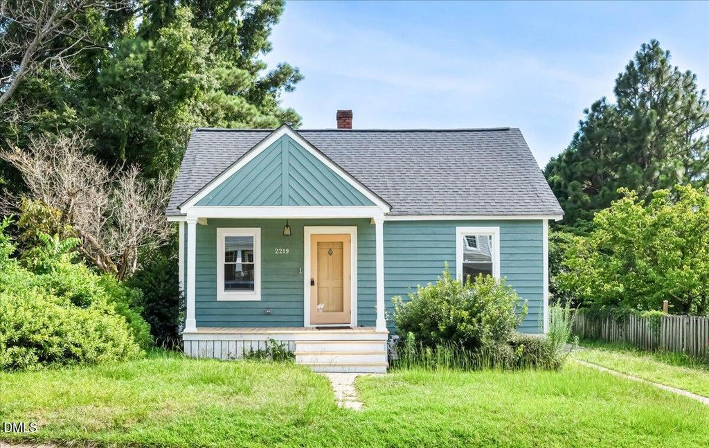 2219 Westdale Drive, Fayetteville, NC 28303