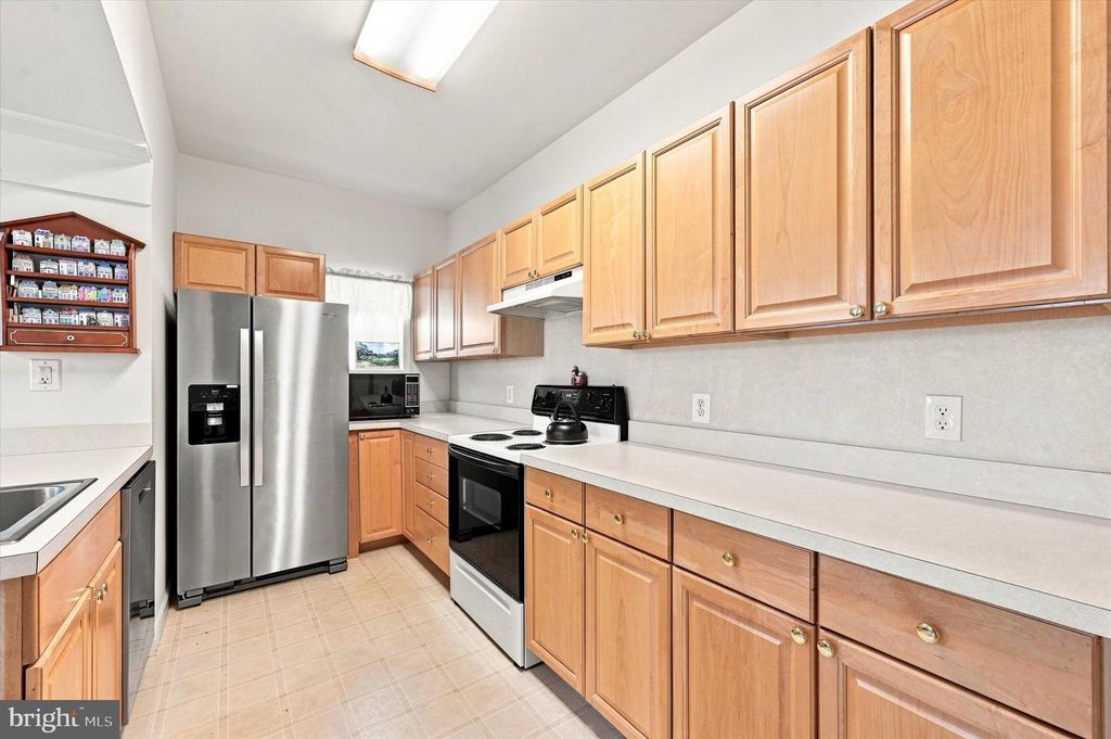 35 E TURNBULL AVE, HAVERTOWN, PA 19083 — photo 5