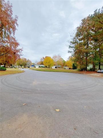 11250 Ridge Hill Drive, Alpharetta, GA 30022