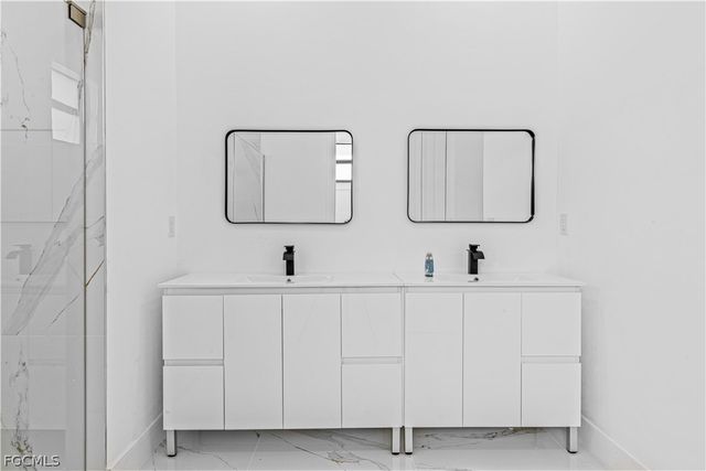 3200 44th ST W, Lehigh Acres, FL 33971