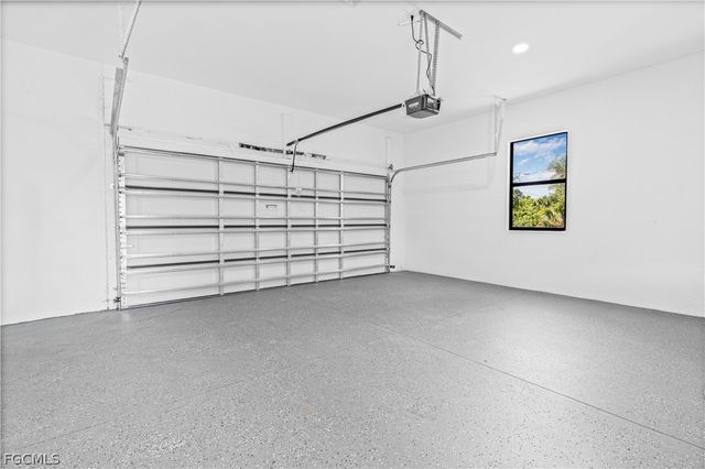 3200 44th ST W, Lehigh Acres, FL 33971