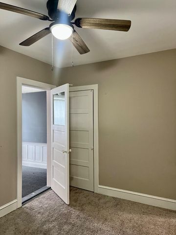 371 N CHARLOTTE ST, Pottstown, PA 19464