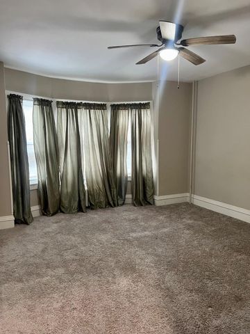 371 N CHARLOTTE ST, Pottstown, PA 19464