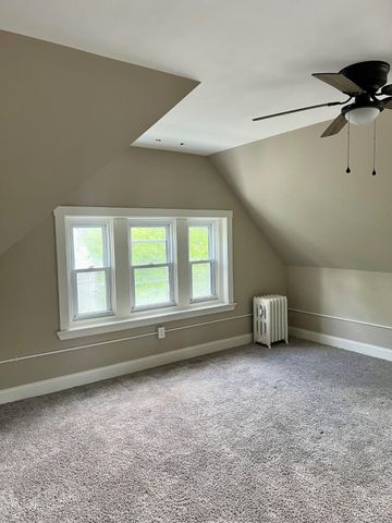 371 N CHARLOTTE ST, Pottstown, PA 19464