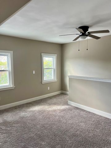 371 N CHARLOTTE ST, Pottstown, PA 19464
