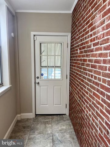 371 N CHARLOTTE ST, Pottstown, PA 19464