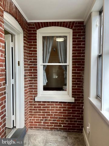 371 N CHARLOTTE ST, Pottstown, PA 19464