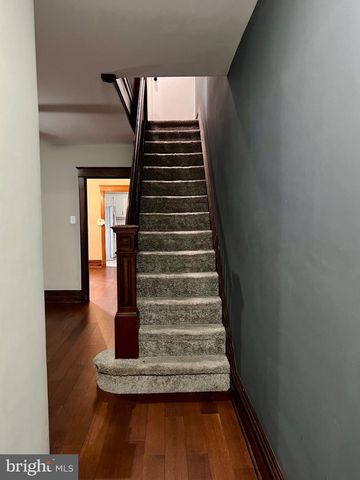 371 N CHARLOTTE ST, Pottstown, PA 19464