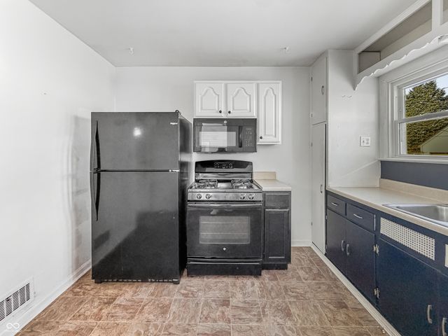 5222 Crawfordsville Road, Speedway, IN 46224