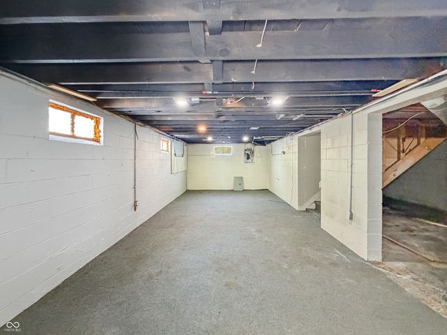 5222 Crawfordsville Road, Speedway, IN 46224