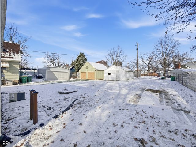 5222 Crawfordsville Road, Speedway, IN 46224