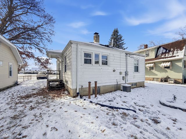 5222 Crawfordsville Road, Speedway, IN 46224