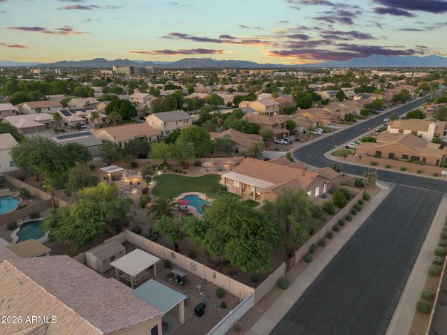 1376 N ROCKWELL Street, Gilbert, AZ 85234
