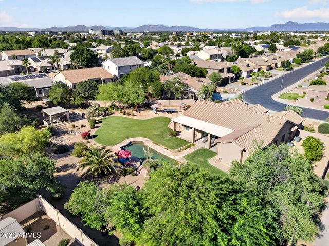 1376 N ROCKWELL Street, Gilbert, AZ 85234