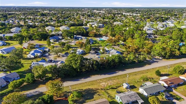 10431 New Bedford CT, Lehigh Acres, FL 33936