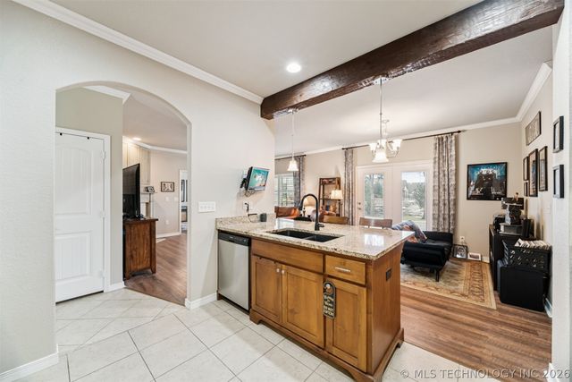 5011 W Birmingham Place, Broken Arrow, OK 74011