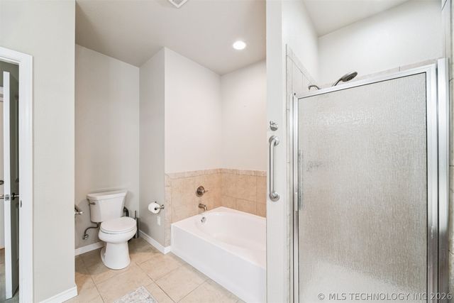 5011 W Birmingham Place, Broken Arrow, OK 74011