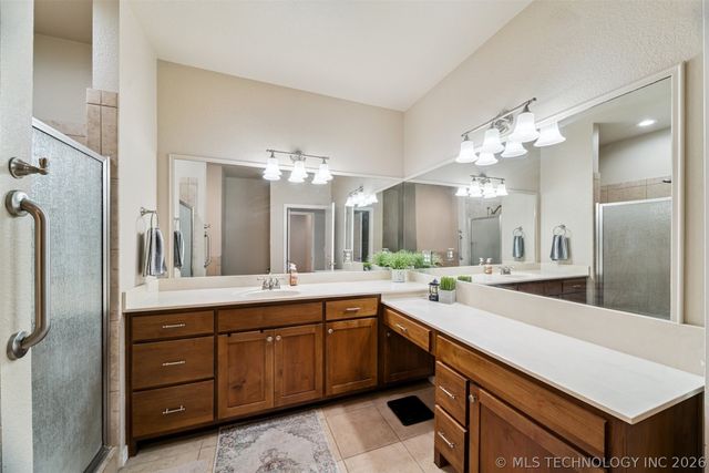 5011 W Birmingham Place, Broken Arrow, OK 74011