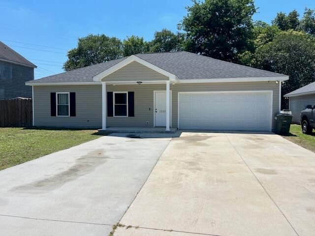 1195 Floyd Drive, Sumter, SC 29154